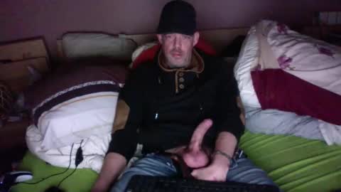 Snapshot of gabssss0802 chatting on 12.25.24 gabssss0802 online show from 12.25.24