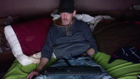 Snapshot of gabssss0802 chatting on 12.27.24 gabssss0802 online show from 12.27.24