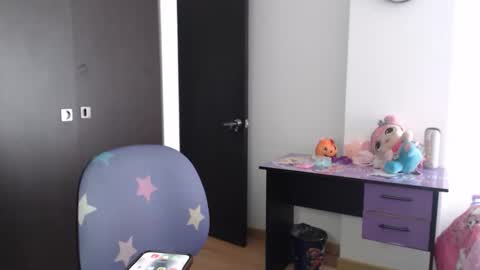 Gaby Blue online show from 10.22.25