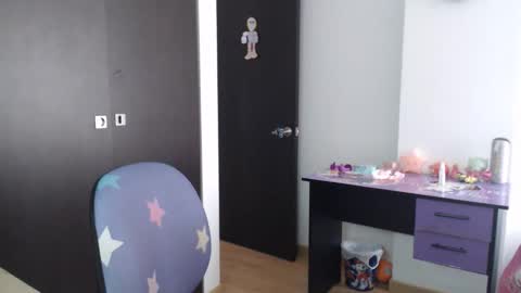 Gaby Blue online show from 11.06.25