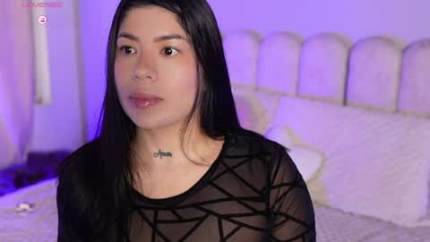 Snapshot of gaby_star69 chatting on 05.28.26 Aleja online show from 05.28.26