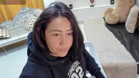Snapshot of gaby_trent chatting on 04.24.26 gabriela online show from 04.24.26