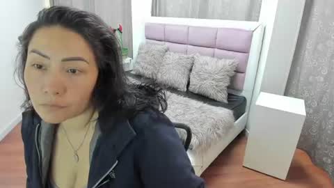 Snapshot of gaby_trent chatting on 06.30.26 gabriela online show from 06.30.26