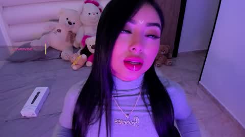 Snapshot of gabydesire chatting on 09.27.25 GABY DESIRE online show from 09.27.25