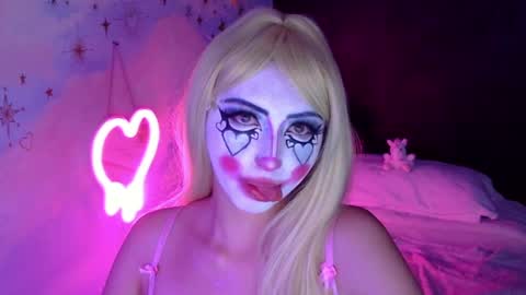 Snapshot of gabygumms chatting on 07.14.26 gabygumms online show from 07.14.26