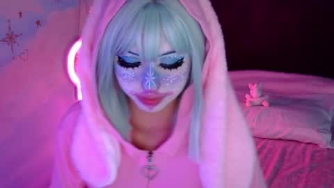 Snapshot of gabygumms chatting on 07.25.26 gabygumms online show from 07.25.26