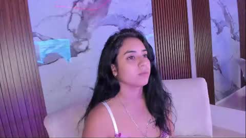 Snapshot of gabyhott_ chatting on 06.25.26 Gaby online show from 06.25.26