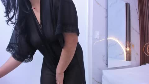 Gaby  online show from 02.18.25