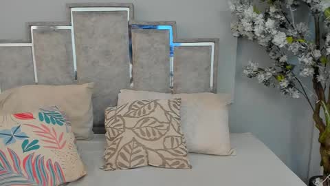 gabyyjones online show from 02.13.25