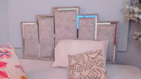 gabyyjones online show from 02.25.25