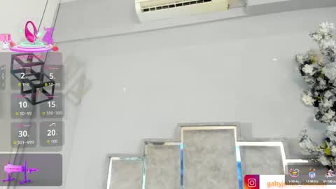 gabyyjones online show from 09.17.25