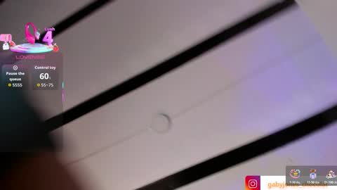 gabyyjones online show from 11.12.25