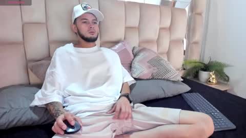 Gael  Coral some hot latinos online show from 11.03.25