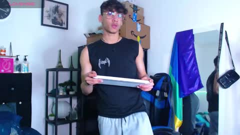 gael_jones online show from 10.05.25