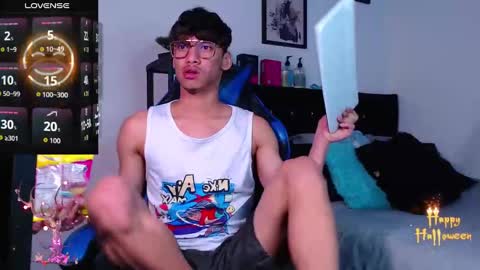 gael_jones online show from 10.21.25