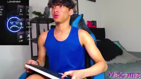 gael_jones online show from 12.01.25