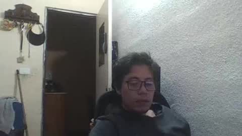 Snapshot of galen_0 chatting on 01.21.25 galen_0 online show from 01.21.25