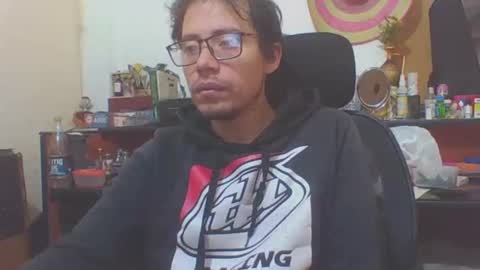 Snapshot of galen_0 chatting on 01.29.25 galen_0 online show from 01.29.25