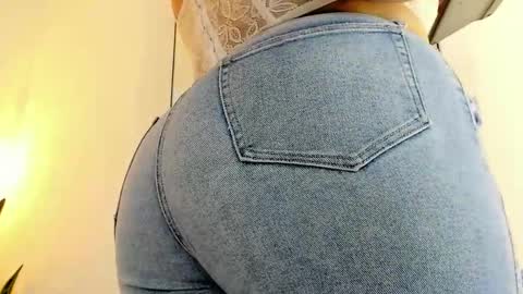 Snapshot of gallilea_marquez_ chatting on 02.20.26 Galilea online show from 02.20.26