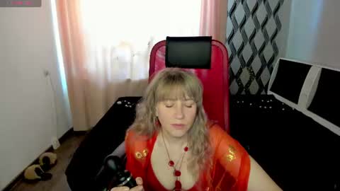Snapshot of ganet469 chatting on 06.21.26 Janette online show from 06.21.26