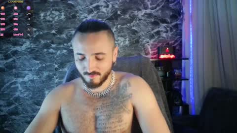 Chris  Dont forget to gift me thumb up Its very important to me and makes me happy AF  online show from 02.11.25