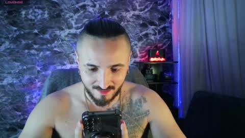 Chris  Dont forget to gift me thumb up Its very important to me and makes me happy AF  online show from 02.20.25