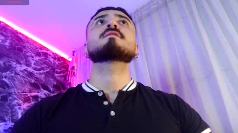 Chris  Dont forget to gift me thumb up Its very important to me and makes me happy AF  online show from 10.15.25