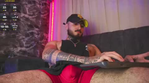 Chris  Dont forget to gift me thumb up Its very important to me and makes me happy AF  online show from 04.21.26