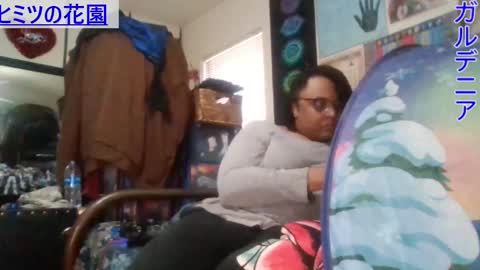 Snapshot of gardeniaspear chatting on 01.20.25 Gardenia online show from 01.20.25