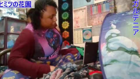 Snapshot of gardeniaspear chatting on 03.06.25 Gardenia online show from 03.06.25