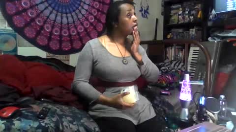 Snapshot of gardeniaspear chatting on 11.18.25 Gardenia online show from 11.18.25