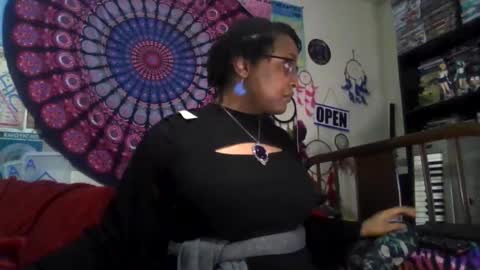 Gardenia online show from 02.17.26