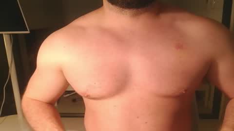 Snapshot of gargiullo123 chatting on 09.25.25 HORNY med student online show from 09.25.25