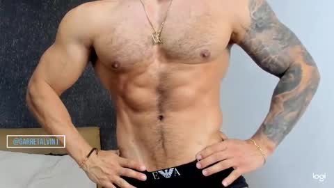 Snapshot of garret_alvin_ chatting on 01.31.25 Garret online show from 01.31.25