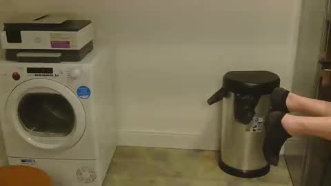 Snapshot of garybaker60 chatting on 01.12.26 Gaz online show from 01.12.26