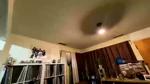 Snapshot of garypumpt chatting on 10.16.25 marvin pumpt online show from 10.16.25