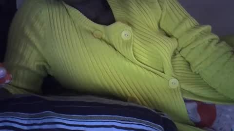 Snapshot of gasielah chatting on 11.01.25 gasielah online show from 11.01.25