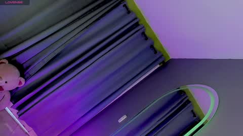 Vnecis Marn online show from 02.08.25