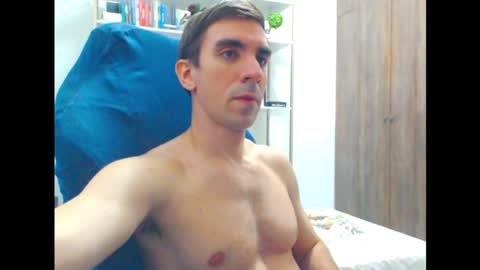 Snapshot of gatosarado23 chatting on 01.18.25 gatosarado23 online show from 01.18.25