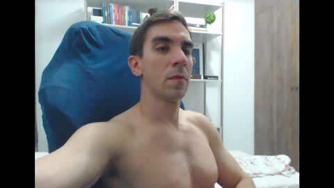 Snapshot of gatosarado23 chatting on 02.05.25 gatosarado23 online show from 02.05.25