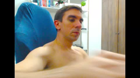 Snapshot of gatosarado23 chatting on 02.12.25 gatosarado23 online show from 02.12.25