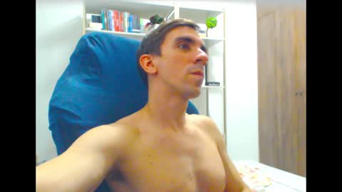 Snapshot of gatosarado23 chatting on 02.26.25 gatosarado23 online show from 02.26.25