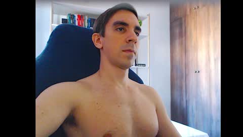 Snapshot of gatosarado23 chatting on 10.01.25 gatosarado23 online show from 10.01.25