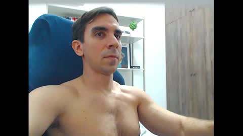 Snapshot of gatosarado23 chatting on 10.27.25 gatosarado23 online show from 10.27.25