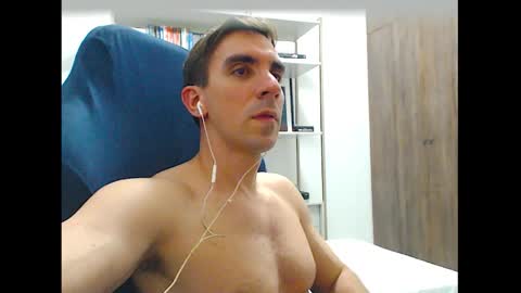 Snapshot of gatosarado23 chatting on 11.15.25 gatosarado23 online show from 11.15.25