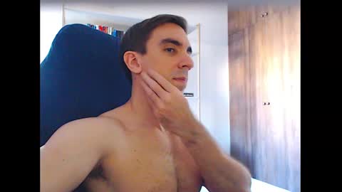 Snapshot of gatosarado23 chatting on 11.17.25 gatosarado23 online show from 11.17.25