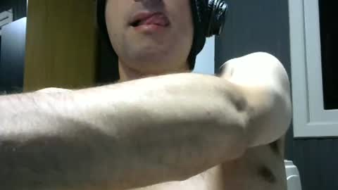 gauchors21 online show from 01.05.25