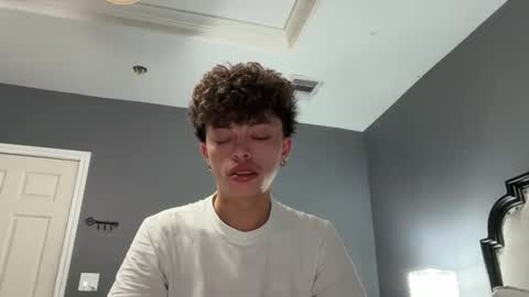 Snapshot of gayboyhtx chatting on 01.11.26 Jose online show from 01.11.26