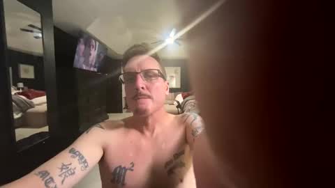 Snapshot of gaytomp402 chatting on 03.04.26 GayTomP402 online show from 03.04.26