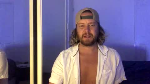 gcsurfer81 online show from 11.27.25